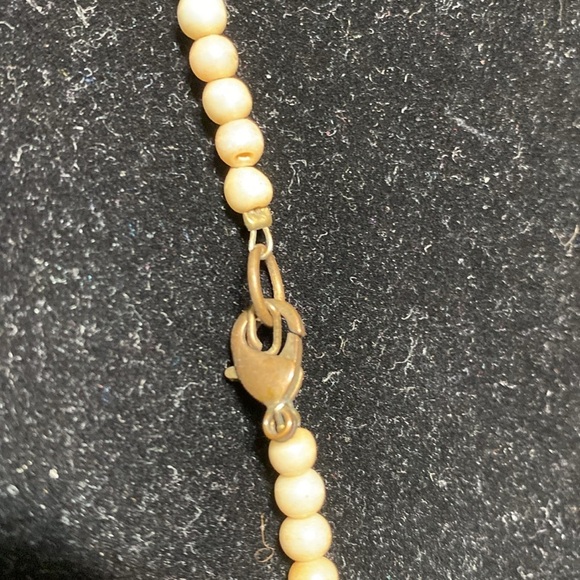 Glass Beaded necklace Swirl Striped tan & cream beads jewelry - Picture 14 of 16